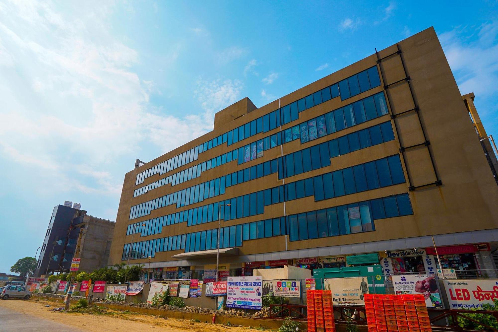 Hotel O H D Hotel Bhiwadi エクステリア 写真